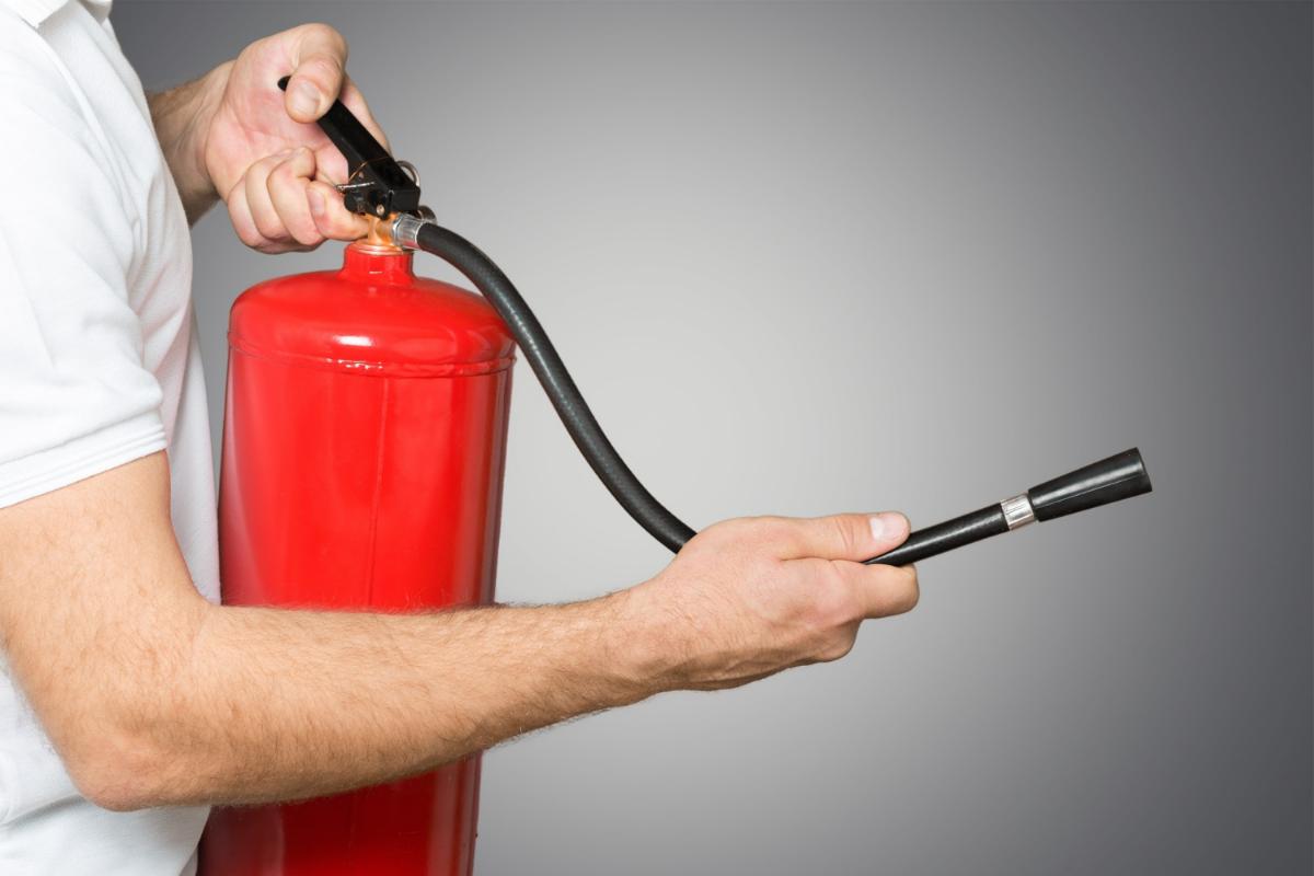 Five Steps for Extinguishing Fires in Your Home