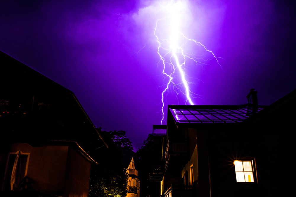 Lightning Damage and Homeowners Insurance Claims